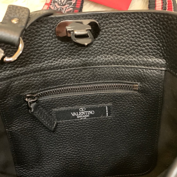 ❌SOLD❌Valentino bag with removable straps - Picture 6 of 6
